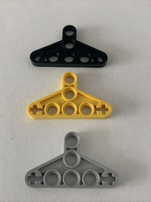 LEGO Parts 2905 (1pc) Technic, Liftarm Triangle Thin, 3x5 With
