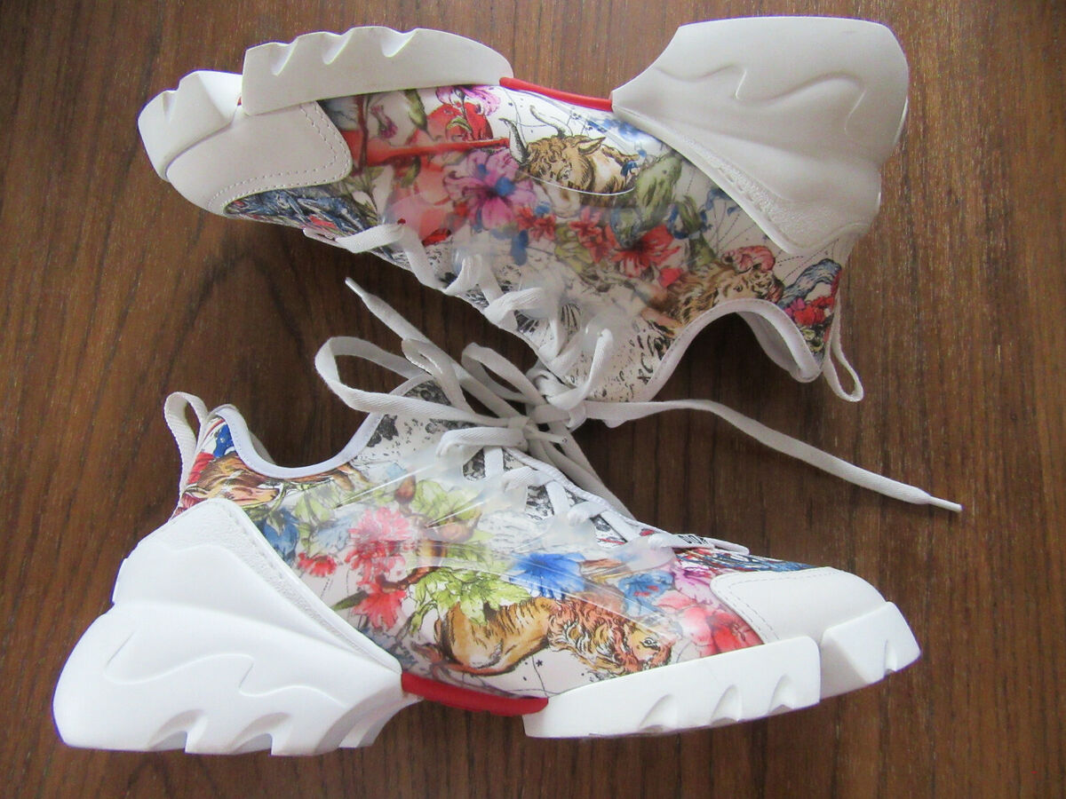 Dior D Connect Zodiac Printed White Multicolor Lace Up Flat Dior D Connect Zodiac Printed White Multicolor Lace Up Flat