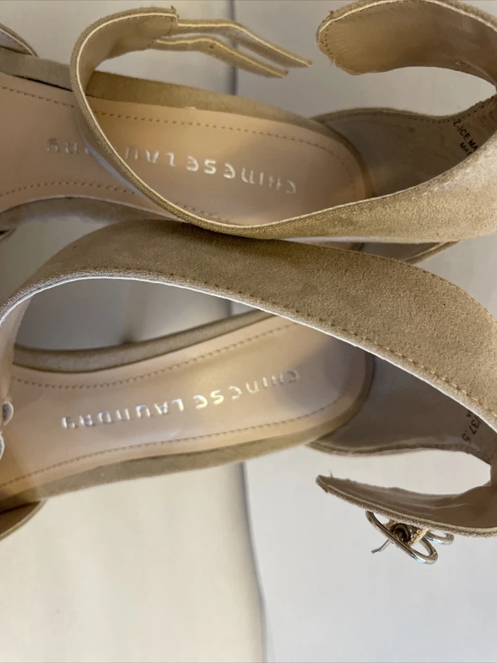 Tacones chinos de gamuza a rayas marrones con correa al tobillo diamantes de imitación talla 6 1/2 Foto 3 de 4