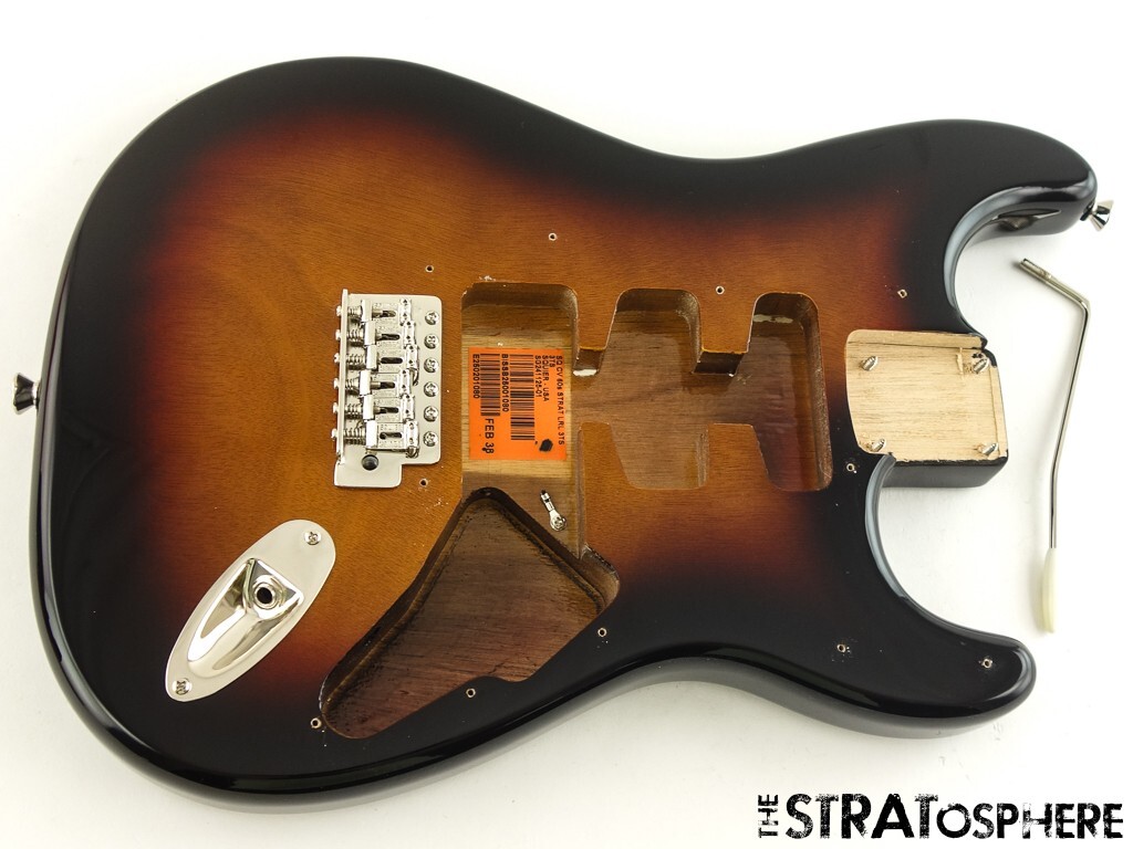 Squier エレキギターClassicvibe60s byFender Squier Classic Vibe 60s Stratocaster Electric Guitar, Laurel