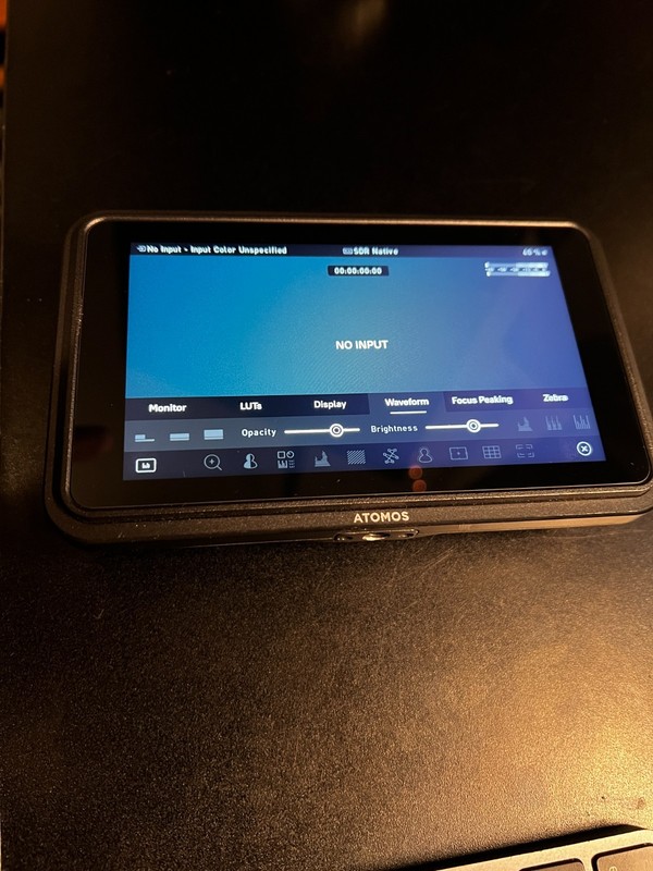 Atomos Shinobi GO 5.2" Touchscreen HDR Video/Photo Monitor