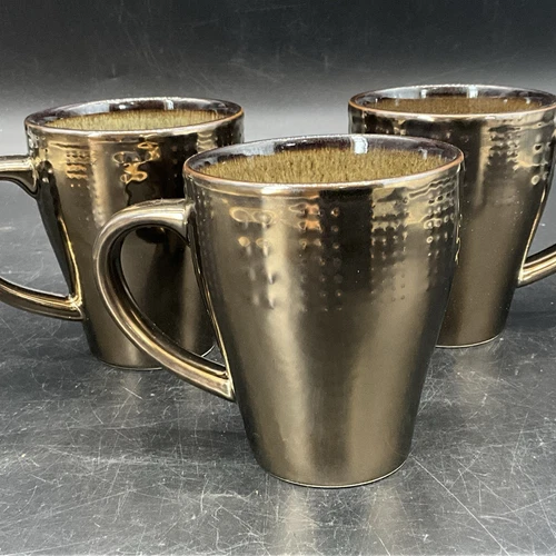 Set Of 3 Gourmet Basics By Mikasa “Verona” 4 1/4” Tall Coffee Mugs