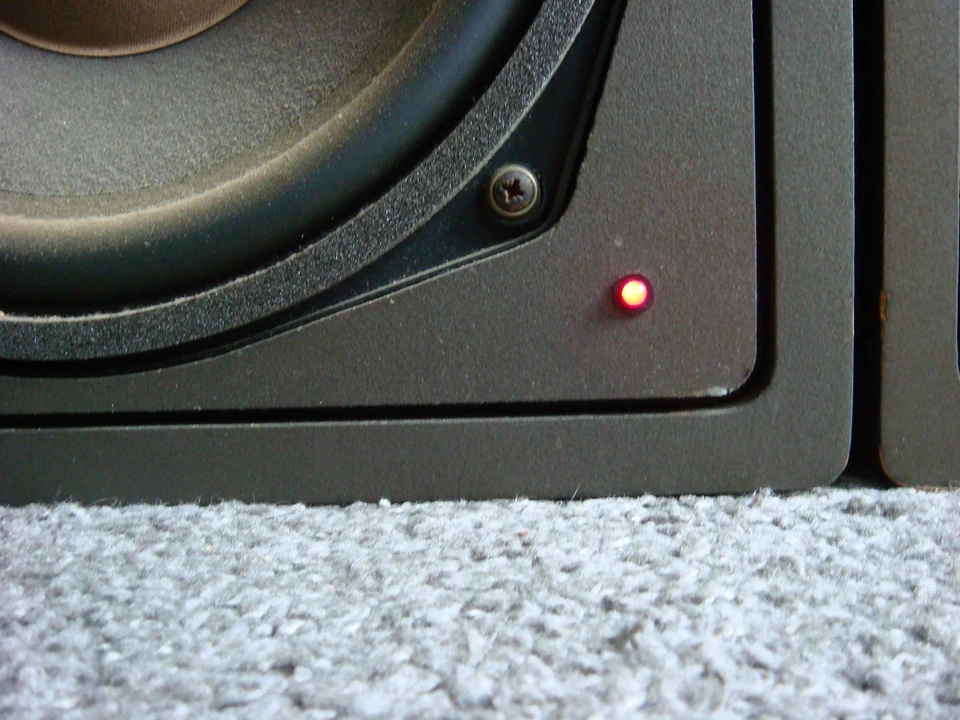 Klein + Hummel  O96 3 Wege-System Profi-Studiomonitore  Referenzklasse! - Bild 3 von 4