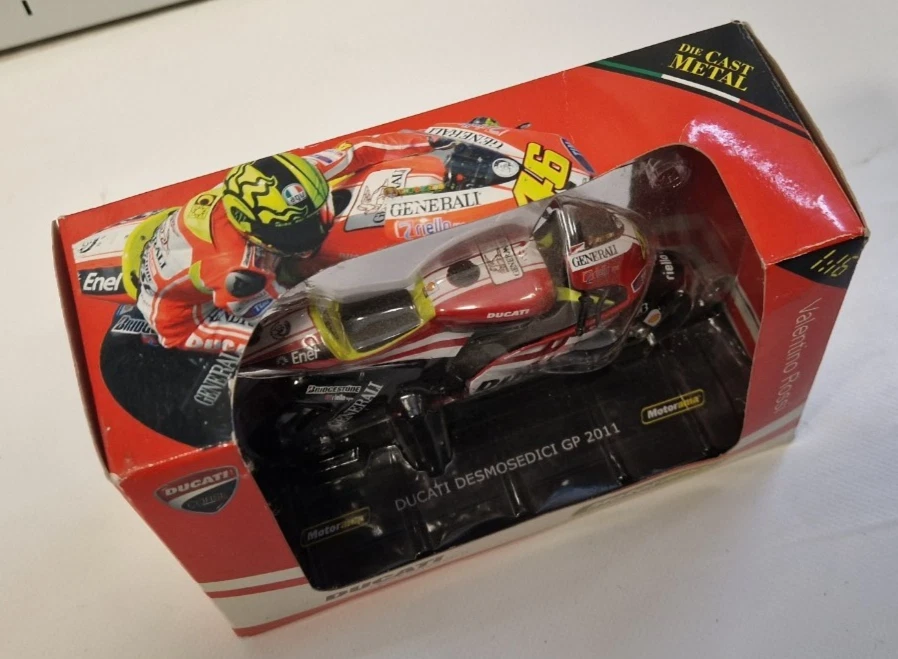 MOTORAMA 1/16 - MOTO GP DUCATI DESMOSEDICI 2011 VALENTINO ROSSI con confezione - Immagine 2 di 2