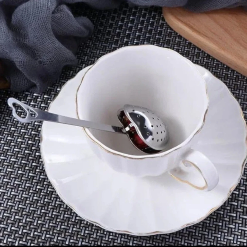 Heart Shape Stainless Steel Tea Steeper Spoon Strainer Infuser Gift... - Image 3 of 4