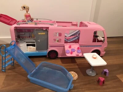 jurassic park figurines