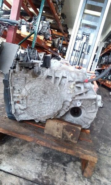 15-17 Volvo XC60 Automatic Transmission VIN 40 4th And 5th Digit  - Image 3 of 4