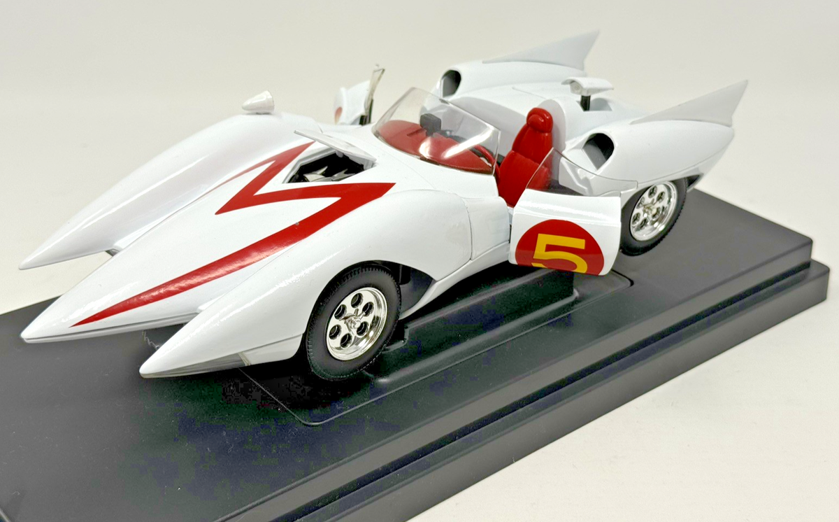 Speed Racer Mach 5 - 1:18 Die-Cast Car American Muscle ERTL