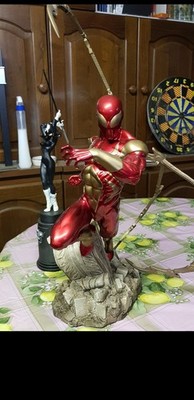 Iron Spider-Man Comiquette Marvel Statue | Sideshow 817/1250