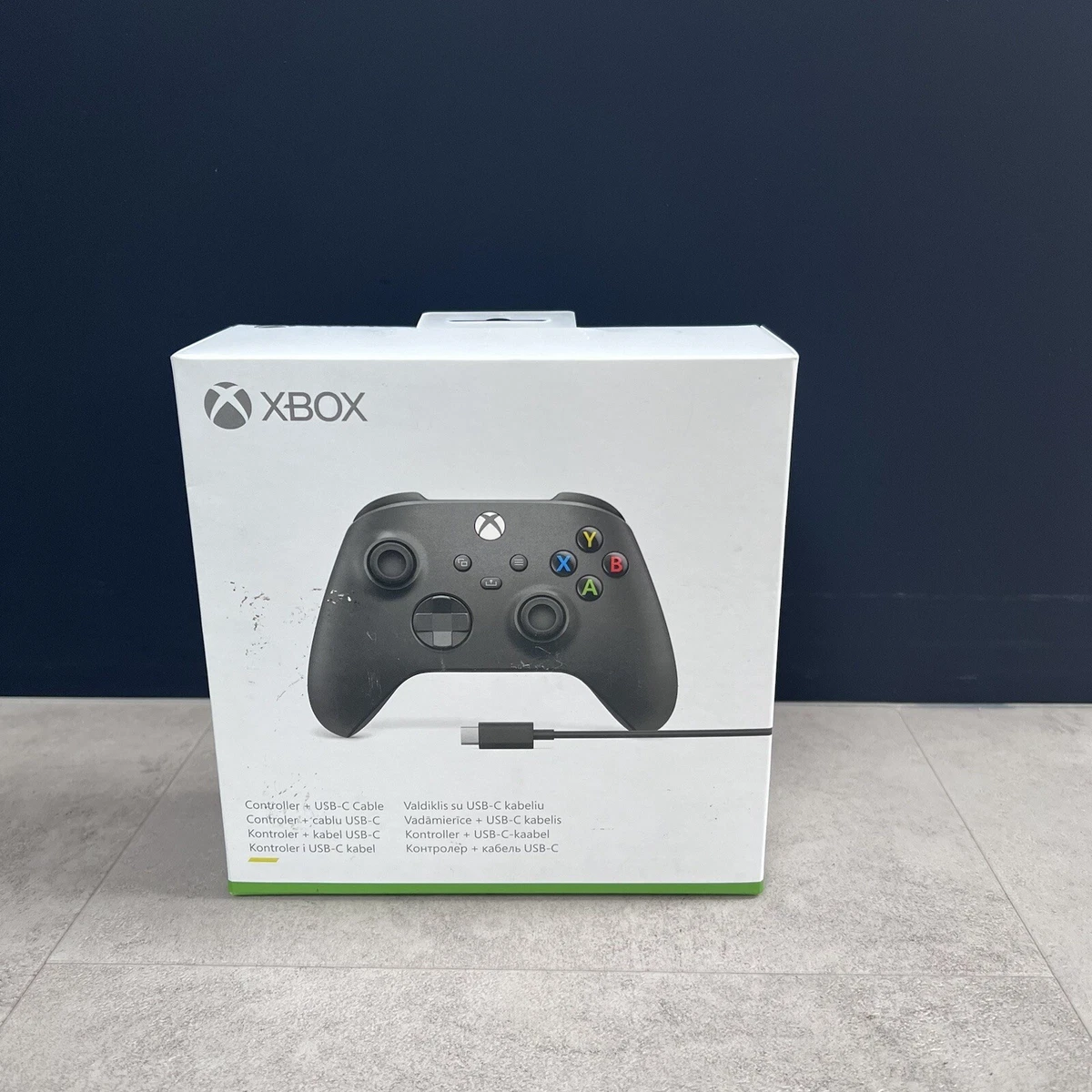 Xbox Wireless Controller + USB-C® Cable