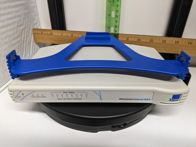 3Com 3C16700 8-Port Ethernet Hub 8/TPO Office Connect Networking No Adapter