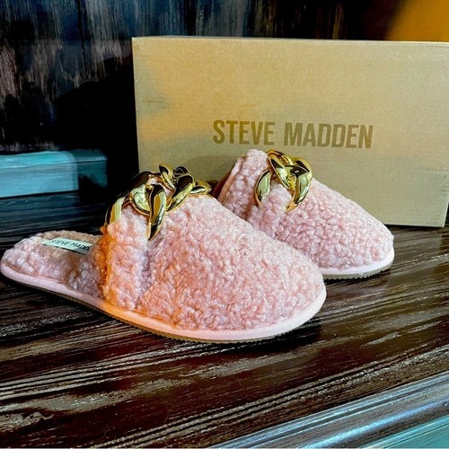 Steve Madden New in box hard bottom faux fur slippers size 7