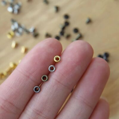 1.5mm (Inner Diameter) Super Tiny Eyelet, in 4 Colors, for BJD Doll Clothes a...