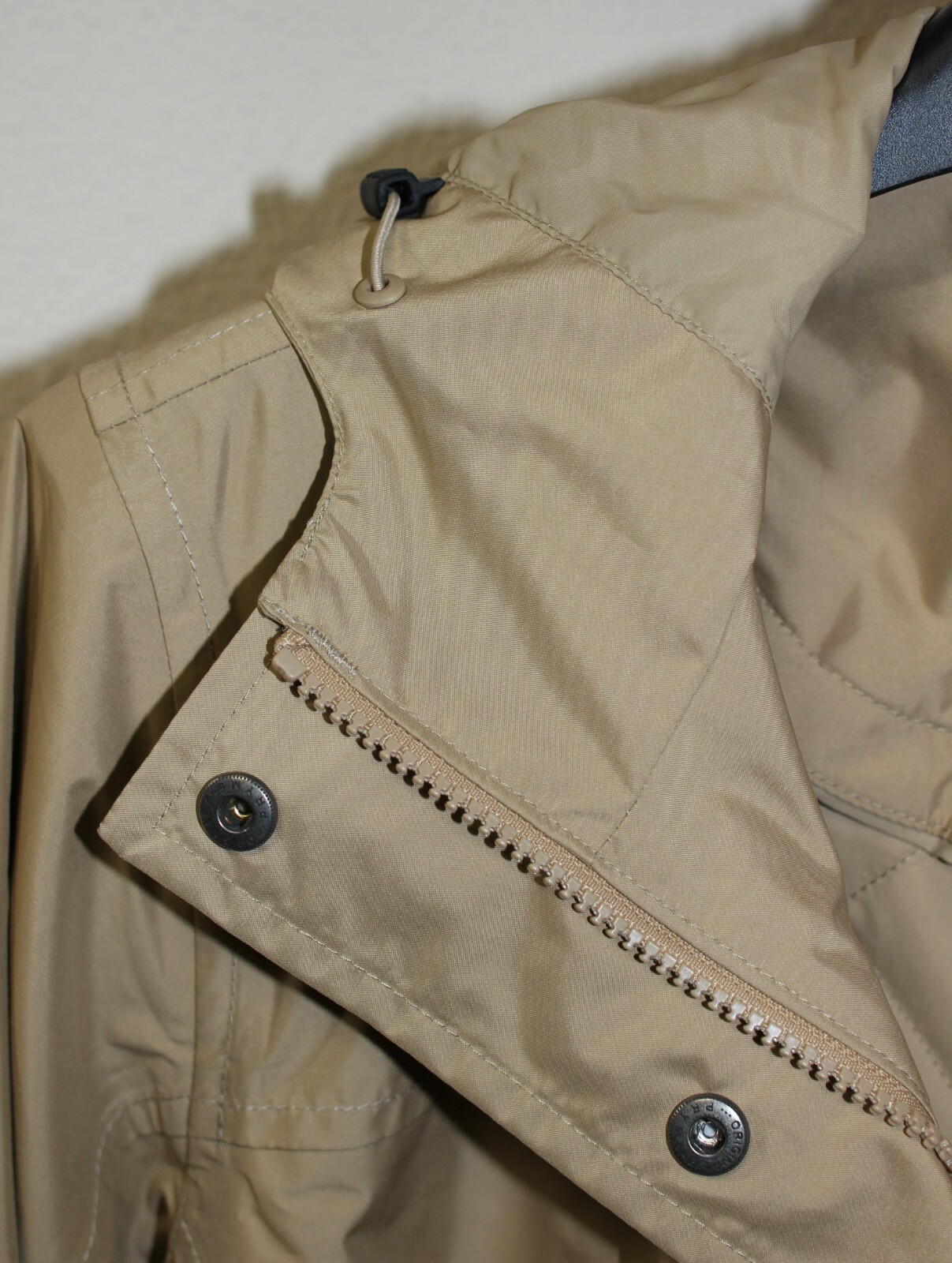 L.L. Bean Women’s H2OFF Primaloft-Lined Long Trench Coat  Large Petite Khaki image 4