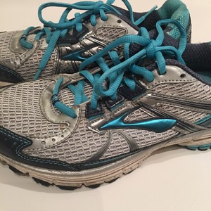 brooks adrenaline gts 13 women's