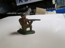 Manoil Army Kneeling Lead Toy Soldier with Gun 3 