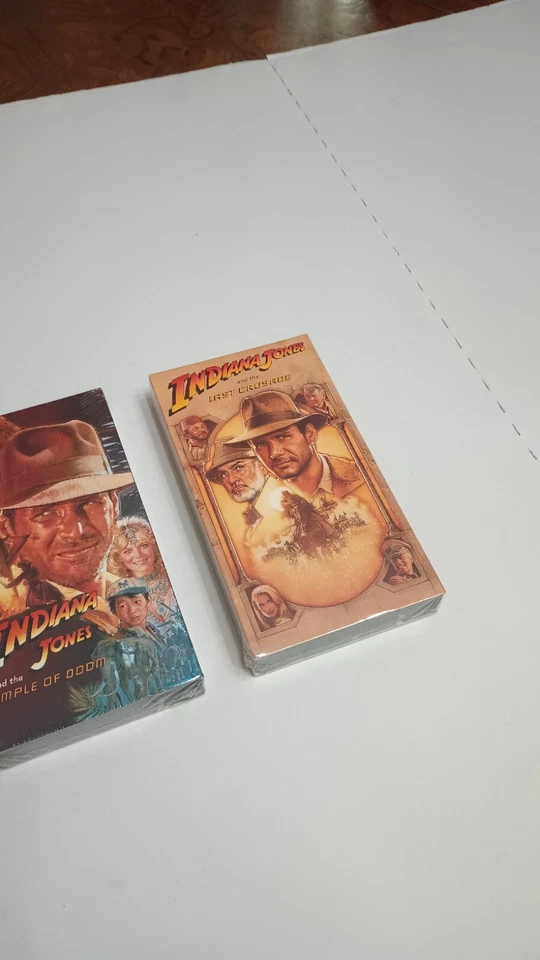 Indiana Jones Trilogy VHS Set Factory Sealed ** SEALS IN EXCELLENT SHAPE ** 🔥 - Image 4 of 4