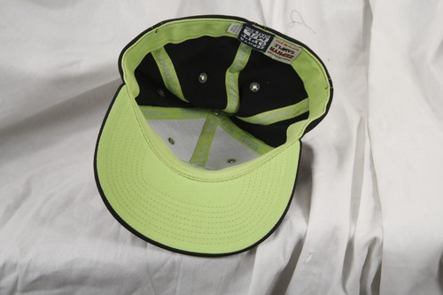 NCAA OREGON DUCKS LOGO SAMPLE Fitted Stretch M/L CAP HAT ZEPHYR BLACK/NEON GREEN - Picture 7 of 7
