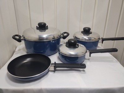 Wear-Ever Lot Of 4 Aluminum Non-Stick Cookware Pots And Pans Small Egg Skillet 