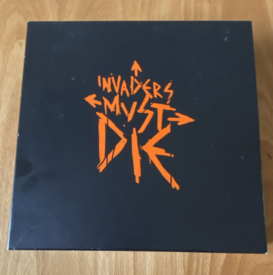 Special Box  The Prodigy   Invaders Must Die  5 Vinyl Singlee + CD + DVD