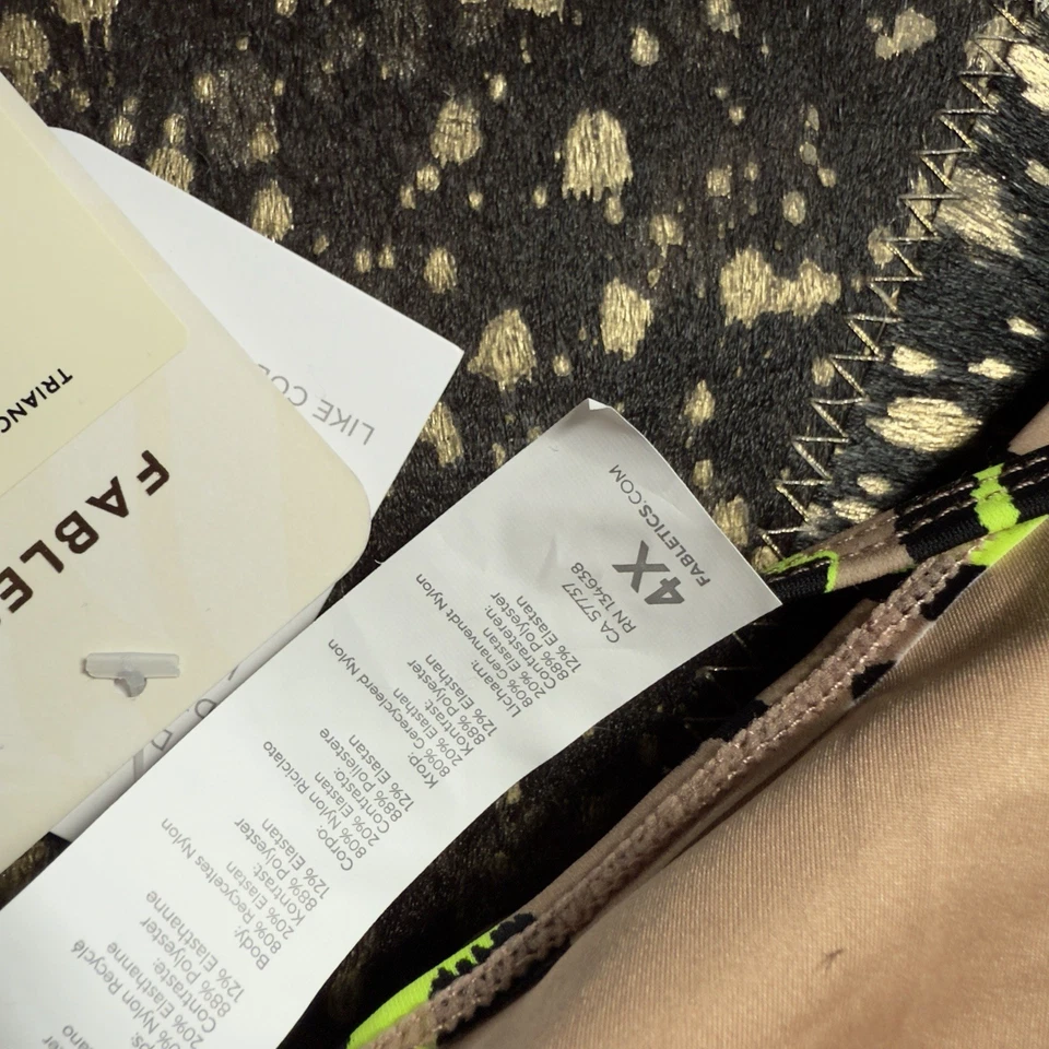 Fabletics - Triangel Bikini Top „Desert Wavy Leo“ - Plus Size - Neu - Bild 4 von 4