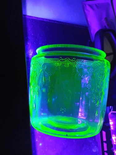 Vintage Depression GREEN Uranium GLASS Cameo Ballerina BOTTOM ONLY Biscuit JAR