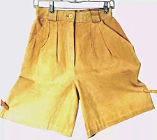 VTG 80's Foxrun Soft Suede Leather Shorts Size 7 Tan High-Waisted W-26" Acadamia