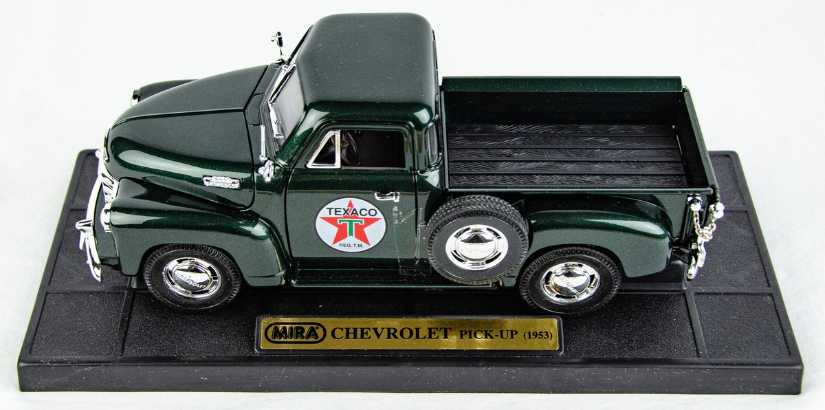 Mira Fairfield Mint 1953 Chevrolet Pickup Truck Texaco Green