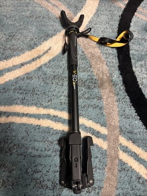 Vanguard VEO 2 AM-234TU Shooting Stick with U Yoke
