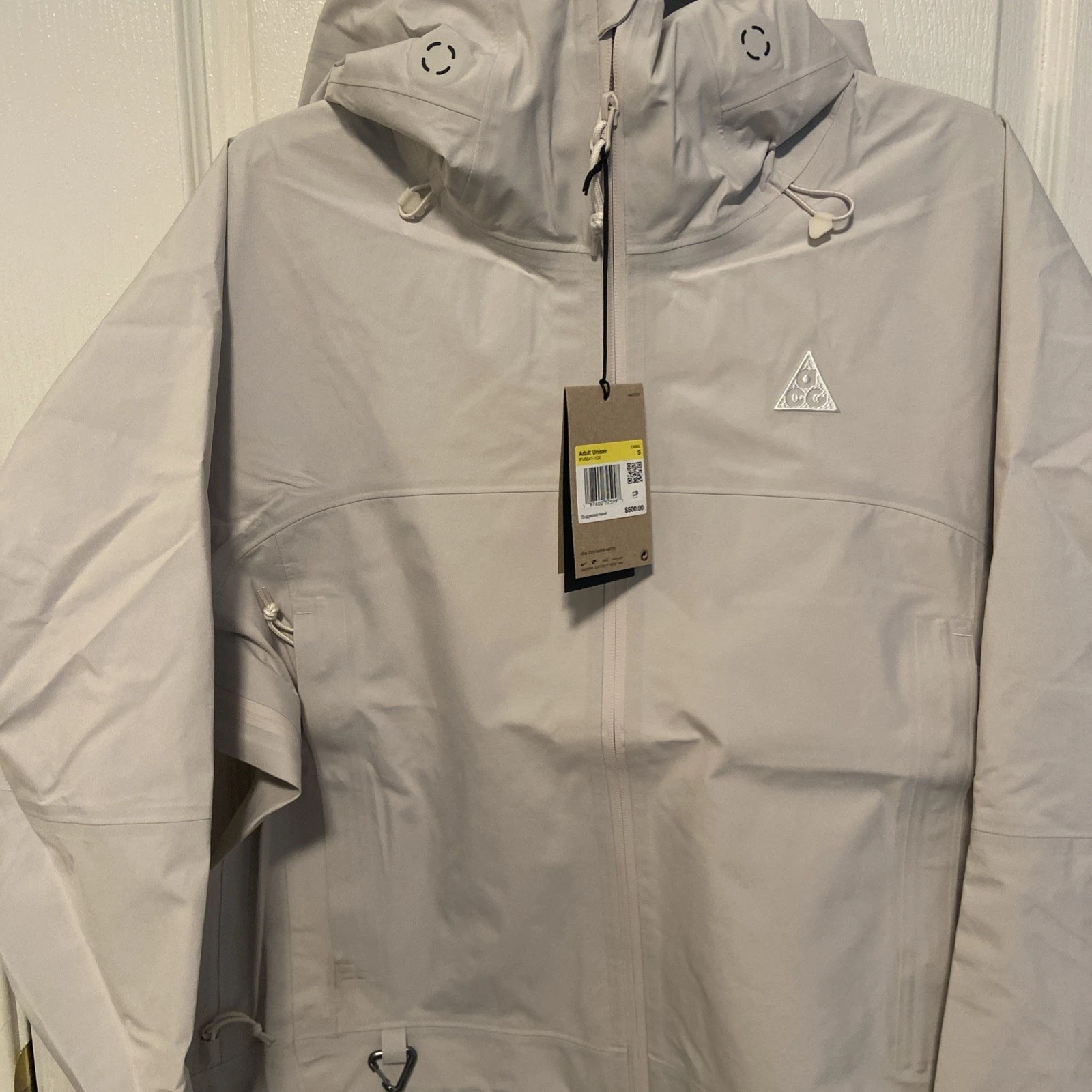 Nike ACG Misery Ridge Storm-FIT ADV Gore-tex Jacket Small Gray NWT Tiny Pinhole