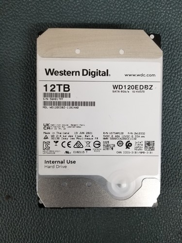 Western Digital 12TB, 7200RPM, Hard Drive SATA, WD120EDBZ-11B1HA0 *TESTED*
