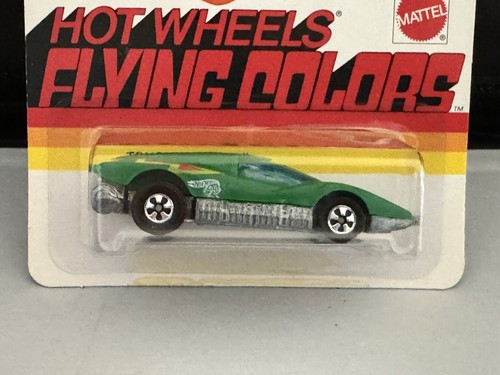 Hot Wheels Flying Colors 30th Anniversary Large Charge - Picture 3 of 7