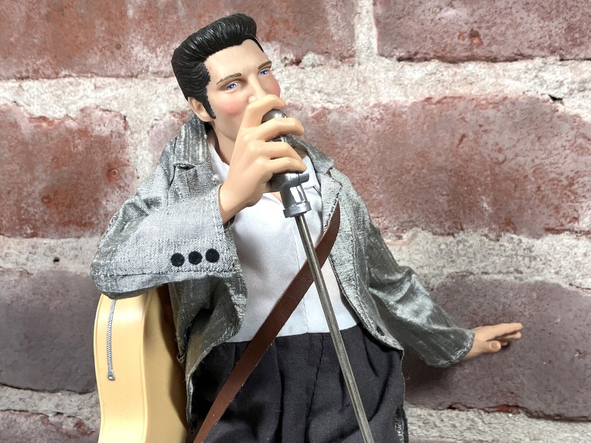 Vintage 1996 Elvis Presley Singing & Dancing Telephone - Tested 