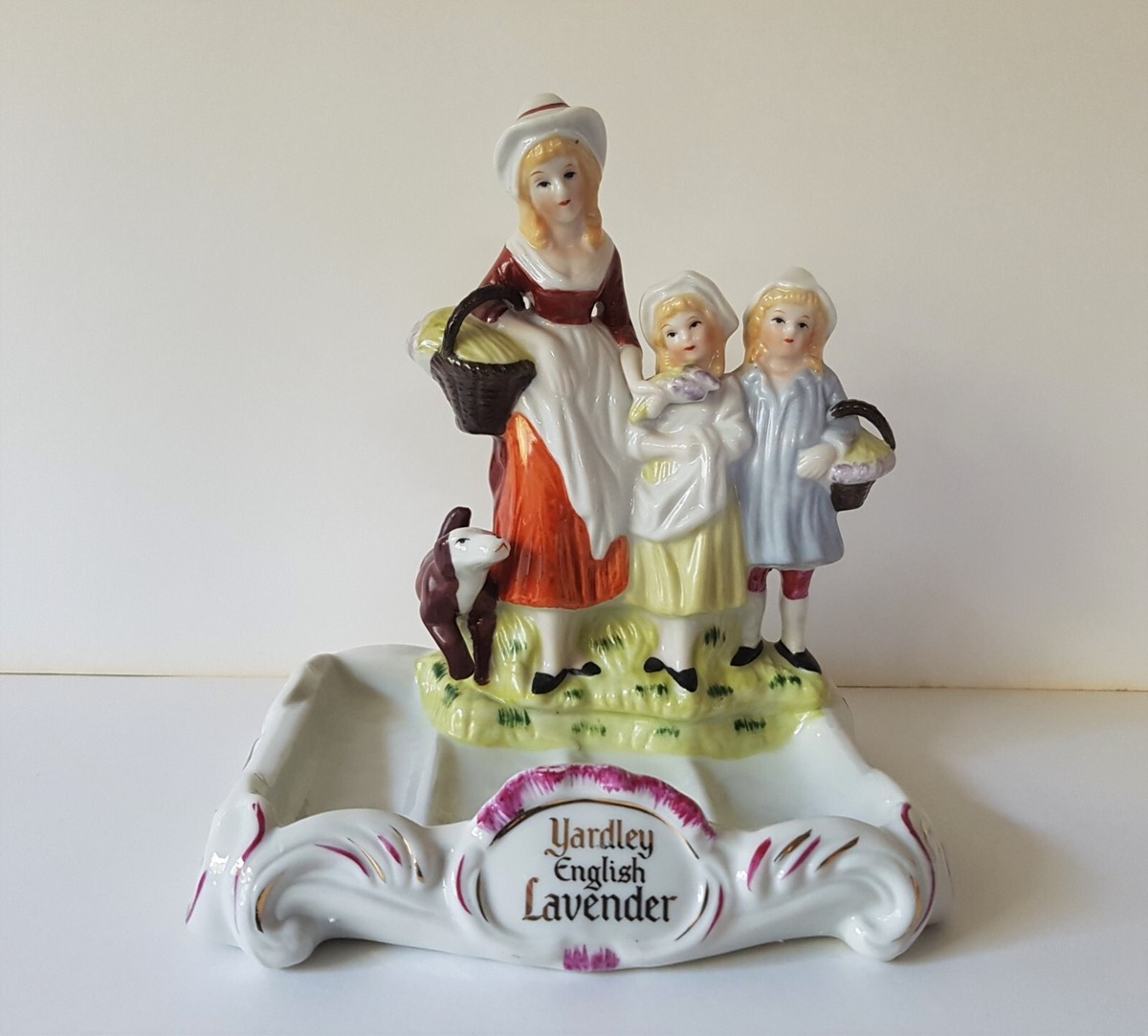 Vintage Yardleys English Lavender Vintage Yardley English Lavender