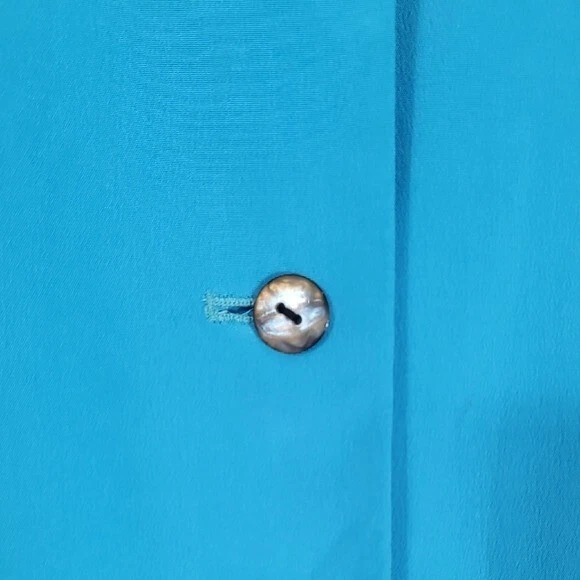 Blazer vintage de mujer 100 % seda con botones talla L azul azulado clásico dinero antiguo preppy Foto 4 de 4