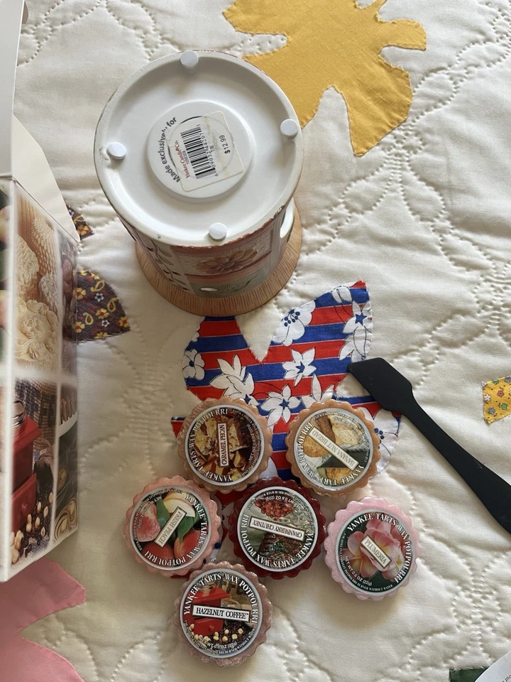 Vintage Yankee Candle Glass Leaf Tart Candle Holder & Wax Burner - Image 3 of 3