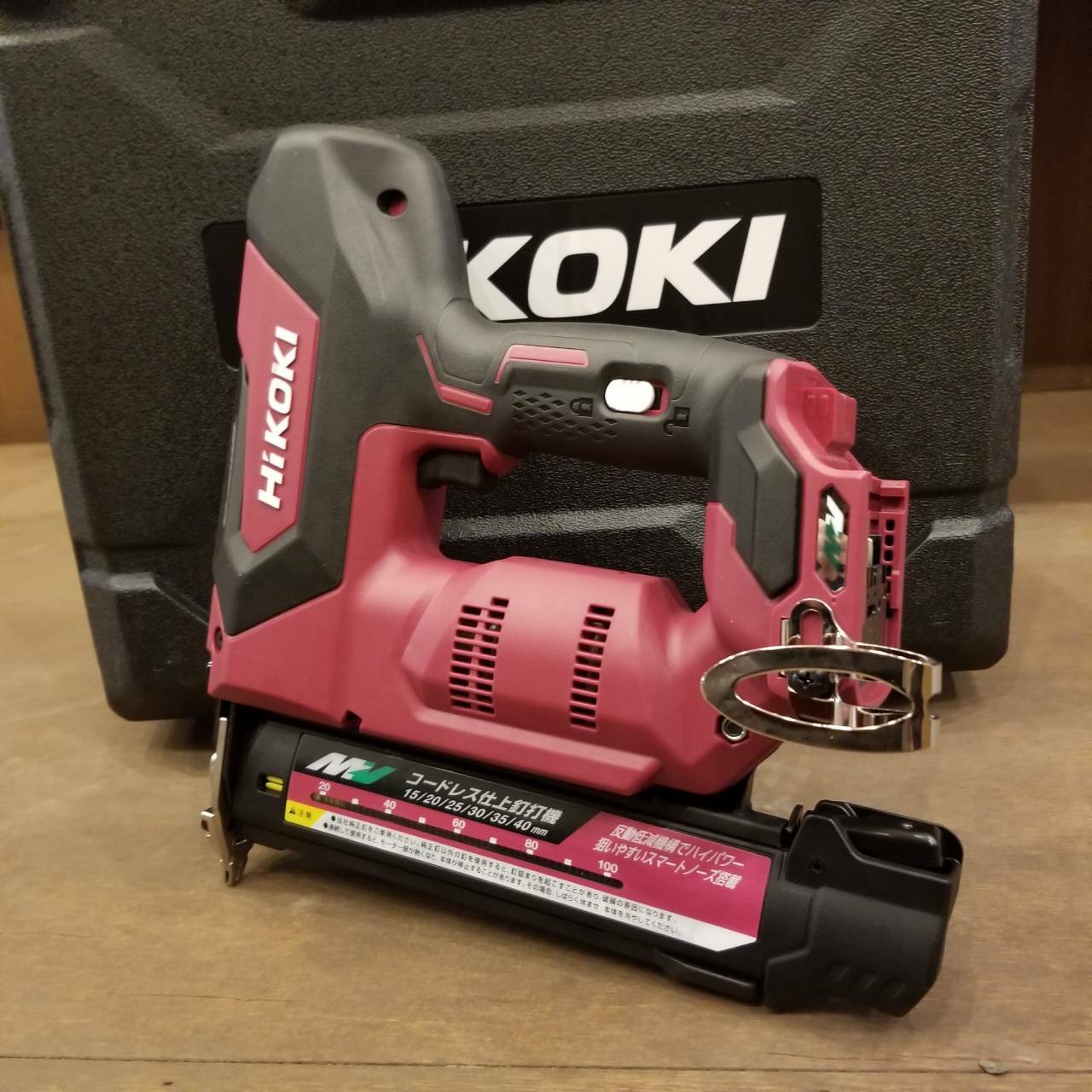 HIKOKI 36V Nail Gun NT3640DA(NNKR) For Finishing nails Limited Color