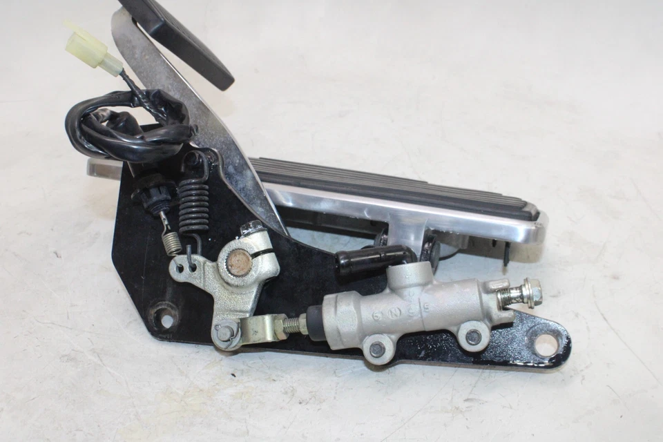 96-99 川崎 VULCAN 1500 经典 原始设备制造商 右前脚 REST PEG W 后置大师 — 第 4/4 张图片