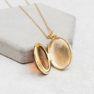 Amber Locket Pendant Necklace Gold 