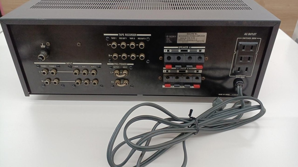 Sony TA-F7B Integrated Stereo Amplifier V-FET DC Main Amp Vintage