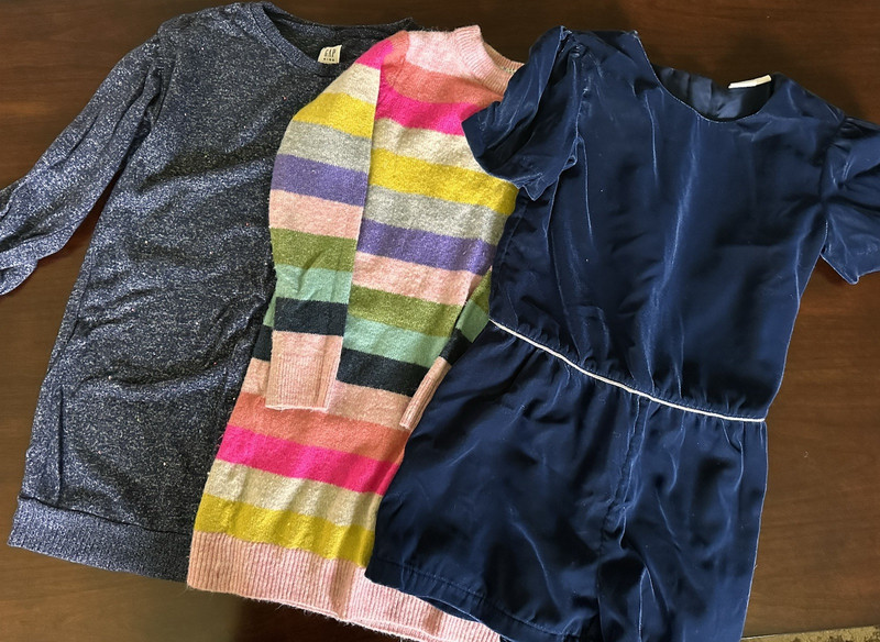 Gap girls Clothing Lot Dresses Shorts/Bottoms & Striped Socks Cotton Blend