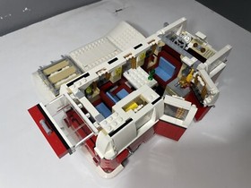 LEGO Creator Expert: Volkswagen T1 Camper Van (10220)