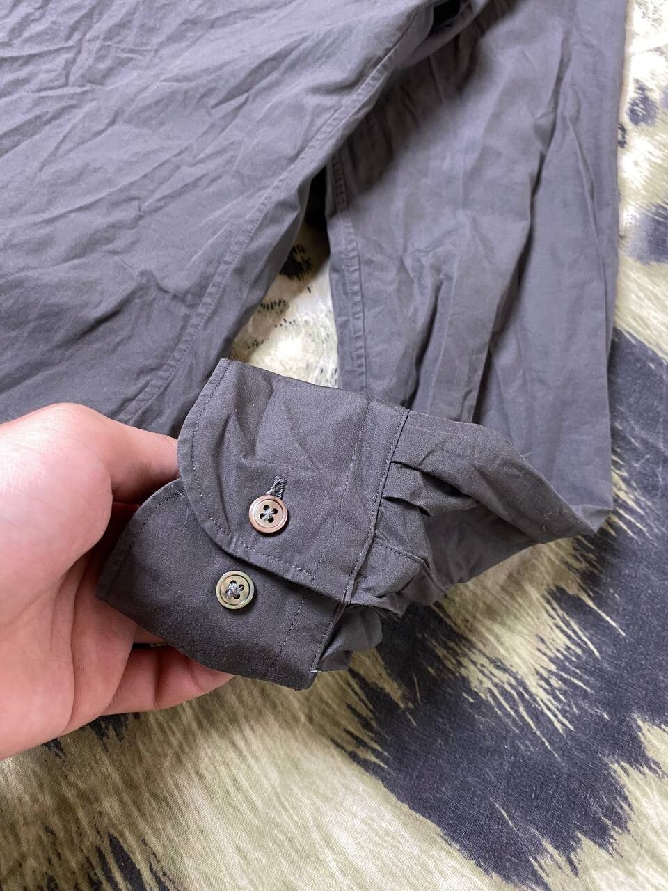 JW Anderson x Uniqlo Shirt Button Up XS Distressed Luxury Unisex Womens Mens 90s image 5