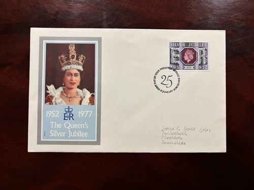 United Kingdom 1977 - Silver Jubilee 9p FDC stamp Philatelic Bureau Edinburgh