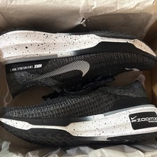 Size 9 - Nike ZoomX Invincible Run 3 Black White - New / Damaged Box