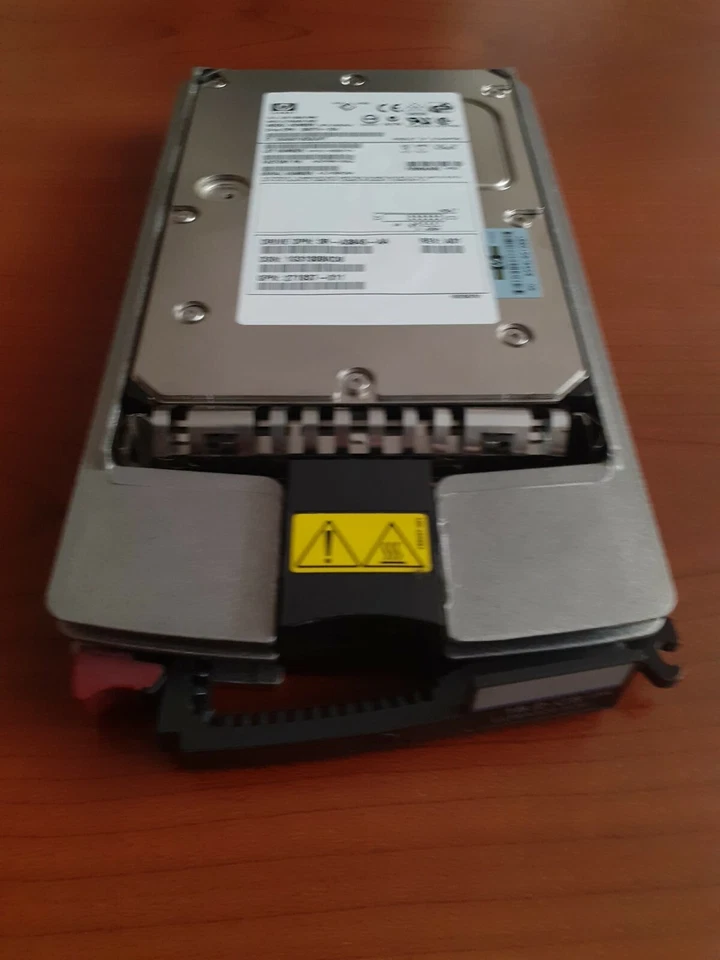 SLITTA CON HARD DISK HDD HP 18,2GB SCA80 ULTRA 320 SCSI SERVER COMPAQ PROLIANT - Immagine 4 di 4