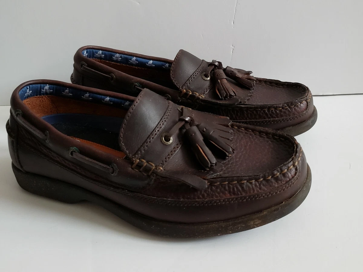 Mens boat shoes with shop tassels