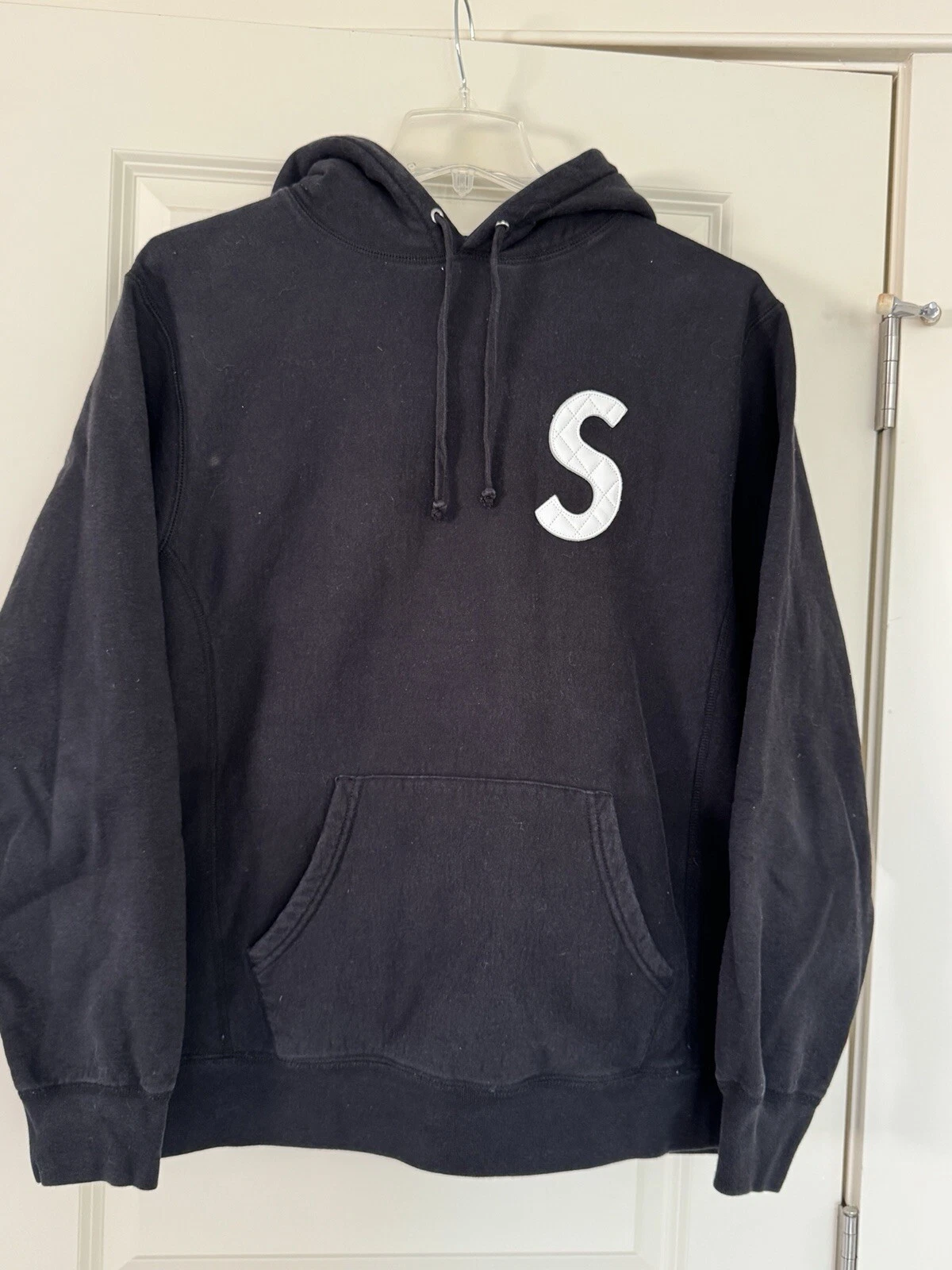 Authentique sweat à capuche matelassé logo SUPREME S 2020 noir grand SS20