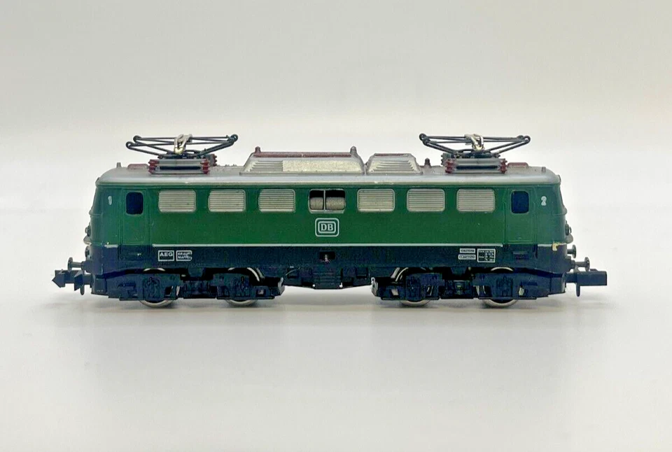 N Scale Arnold 0234 BR E40 Electric Locomotive Original Box - Image 2 of 4