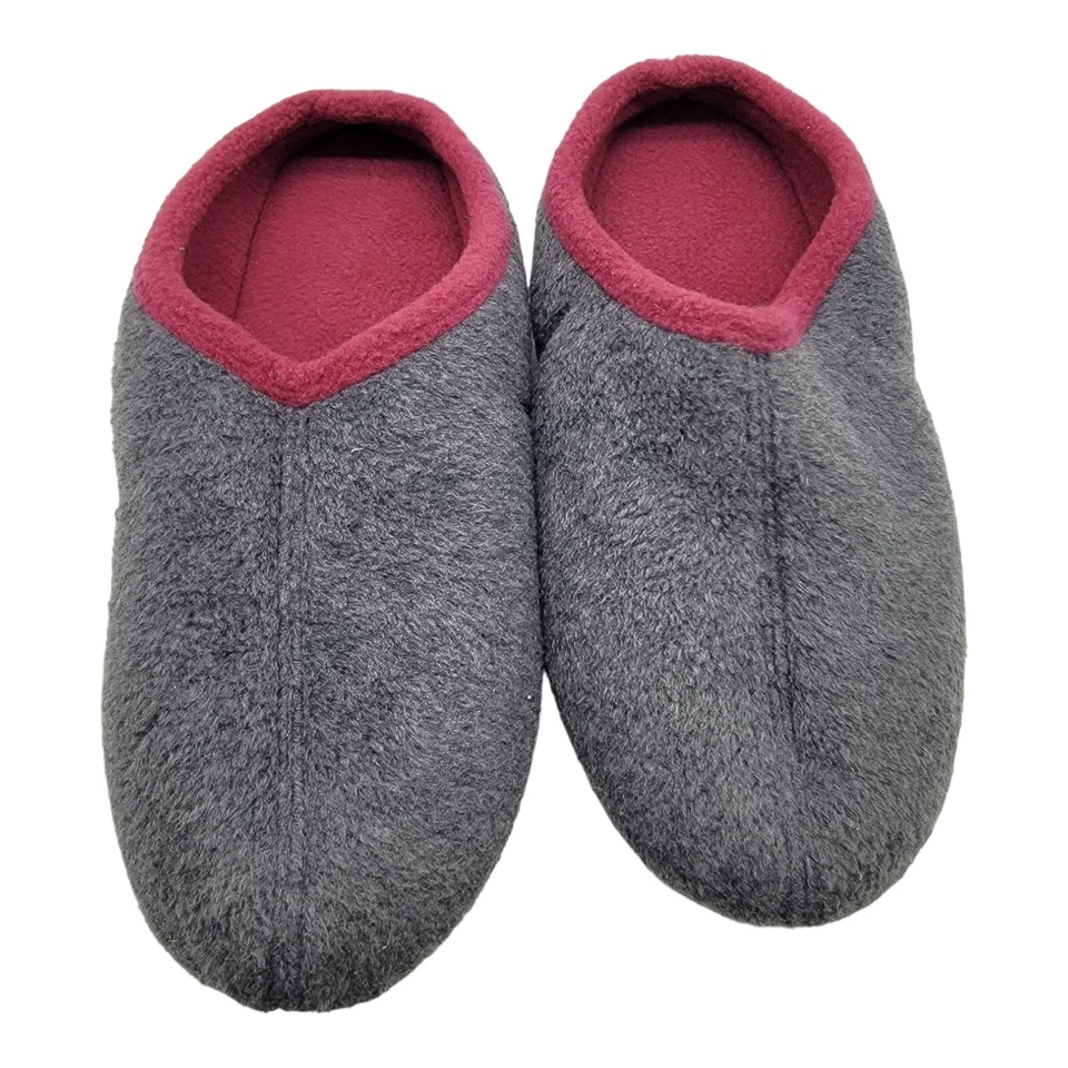 Totes Isotoner Shoes Women's  Size 6.5 - 7.5 Slip-on Slippers Multicolor  - Image 3 of 4